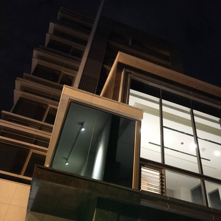 Hotel In Fengchia Taichung Exterior foto